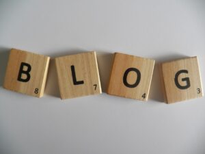 How to start a blog in Kenya + web hosting plans to buy